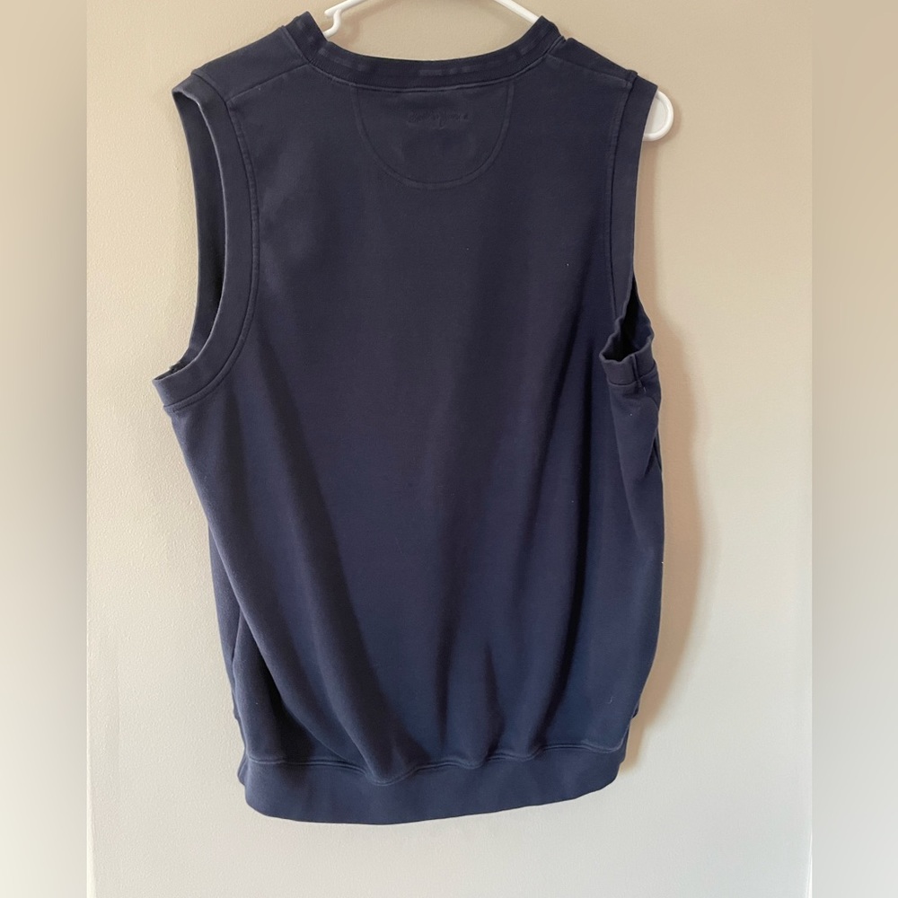 Cute pullover vest! - Picture 4 of 5